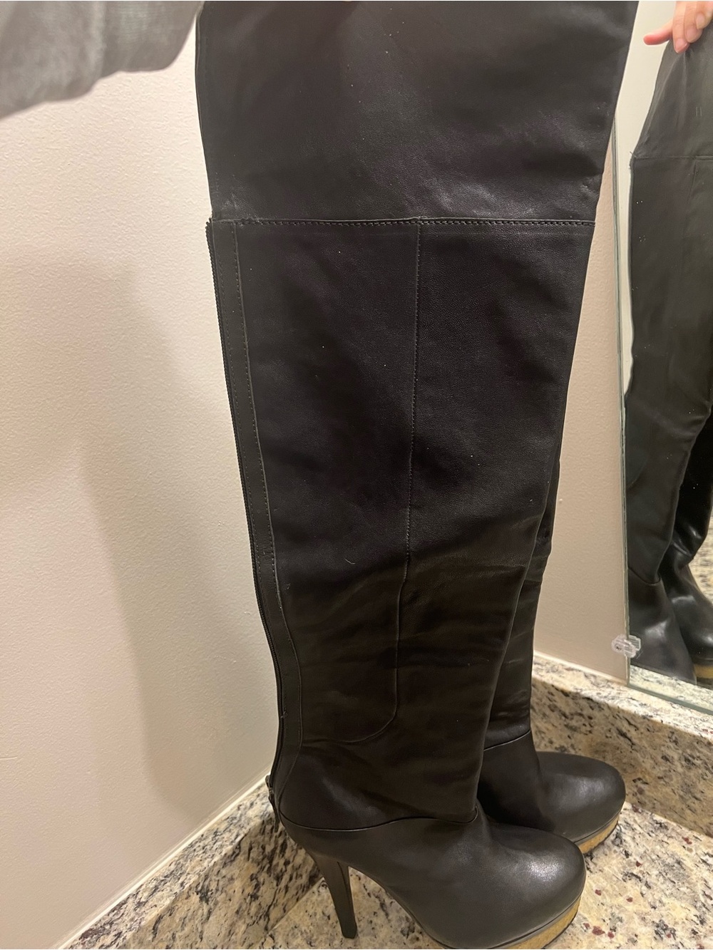 Y2K BCBG Over the knee boots. Size 7